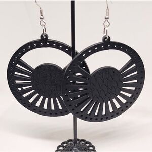 Earrings‎ women's wooden dangle black new e54